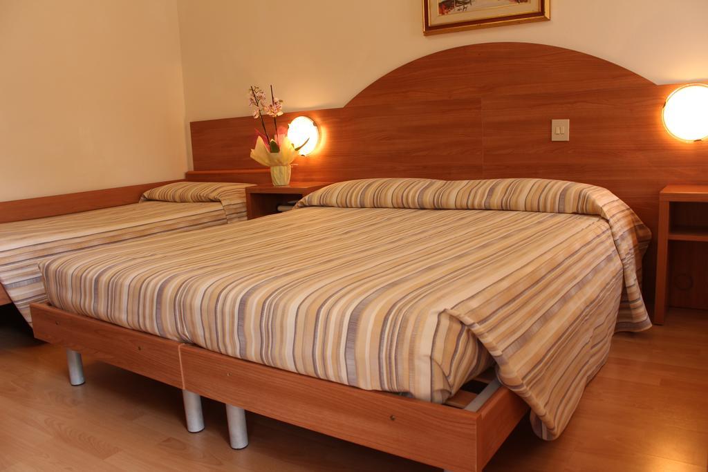 Hotel Eden Λινιάνο Σαμπιαντόρο Εξωτερικό φωτογραφία