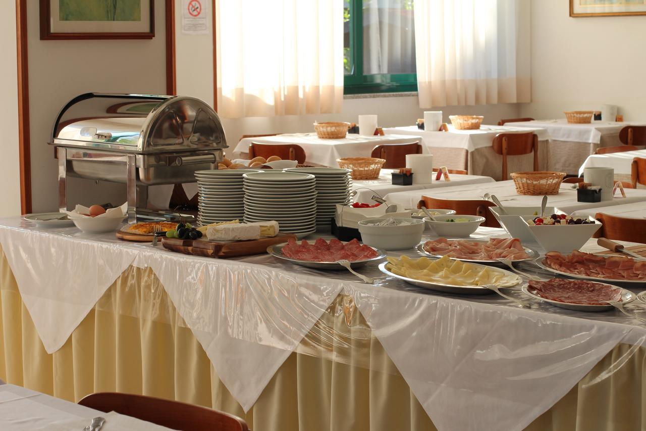 Hotel Eden Λινιάνο Σαμπιαντόρο Εξωτερικό φωτογραφία