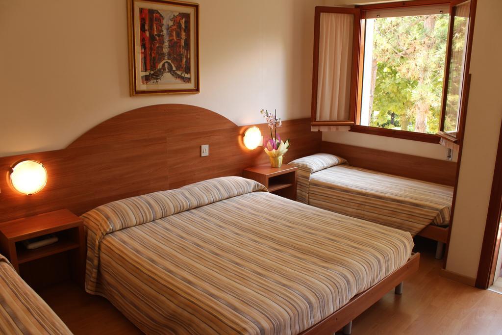 Hotel Eden Λινιάνο Σαμπιαντόρο Δωμάτιο φωτογραφία